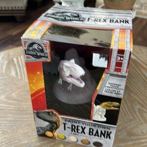 Jurassic World Paint Your Own T-Rex Dinosaur Bank Paint Kit Painting Arts Crafts
